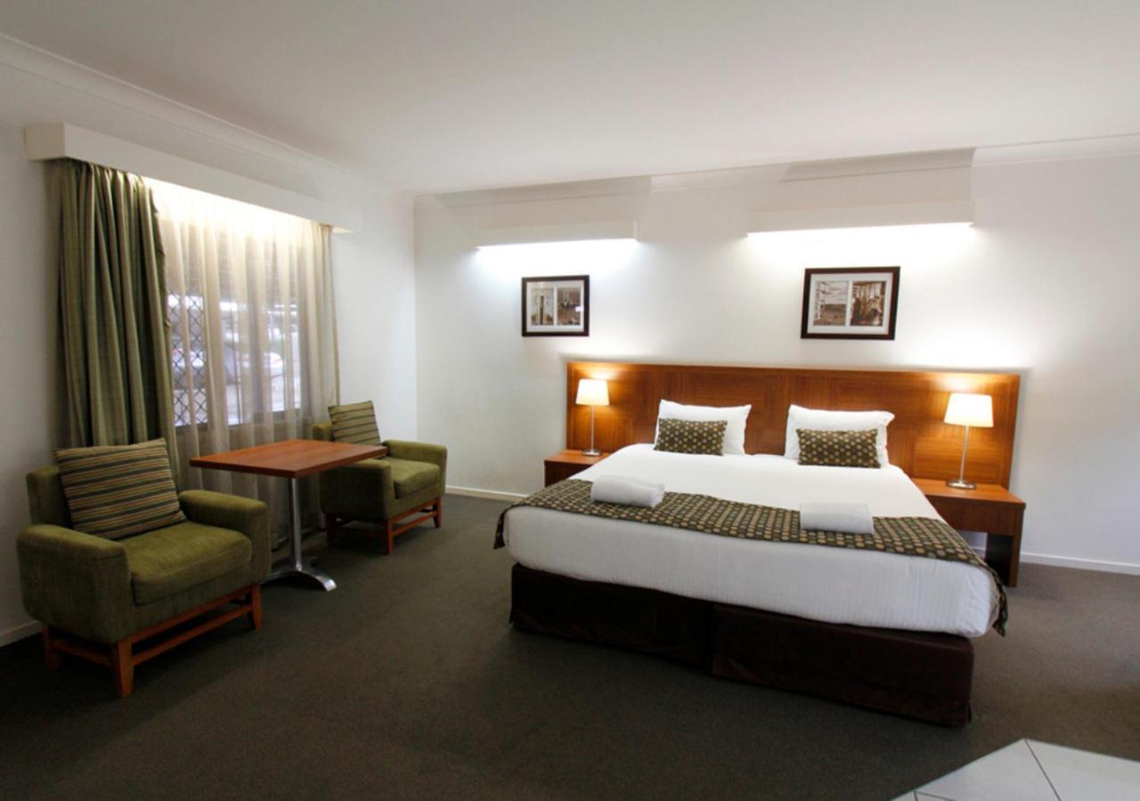 Chinchilla Downtown Motor Inn Εξωτερικό φωτογραφία