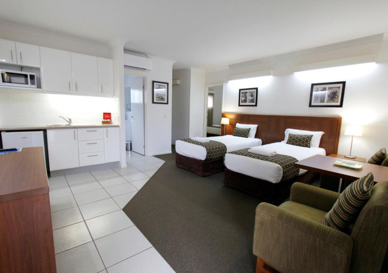 Chinchilla Downtown Motor Inn Εξωτερικό φωτογραφία